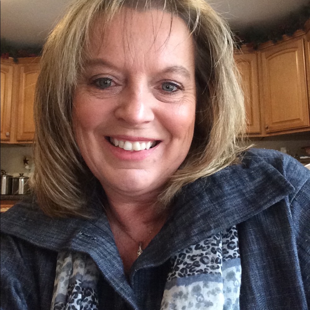 Meet your Posher, Diane